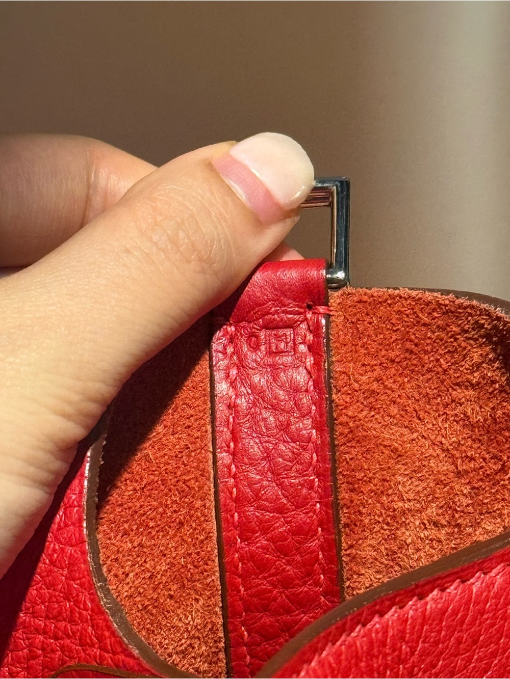 Hermes 2004 Vintage Picotin 18 in Red Togo Leather - Picture 7 of 7
